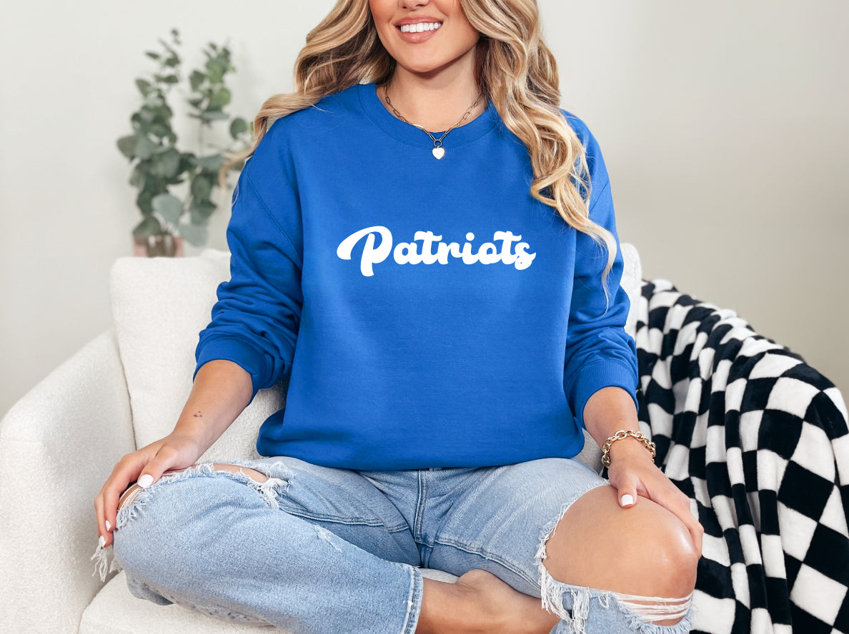 Patriots Cursive Cewneck