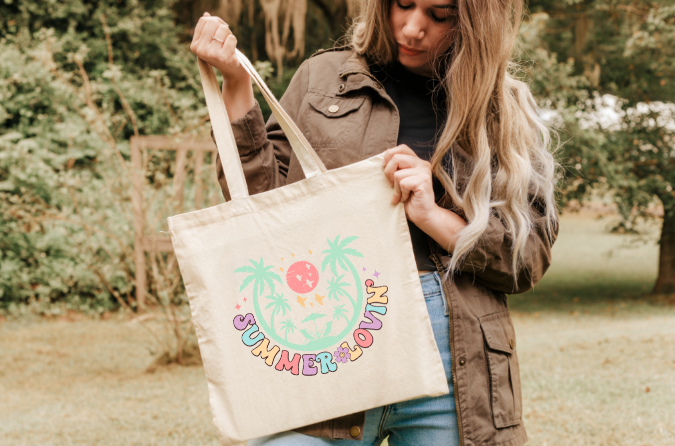 Summer Lovin' Tote Bag