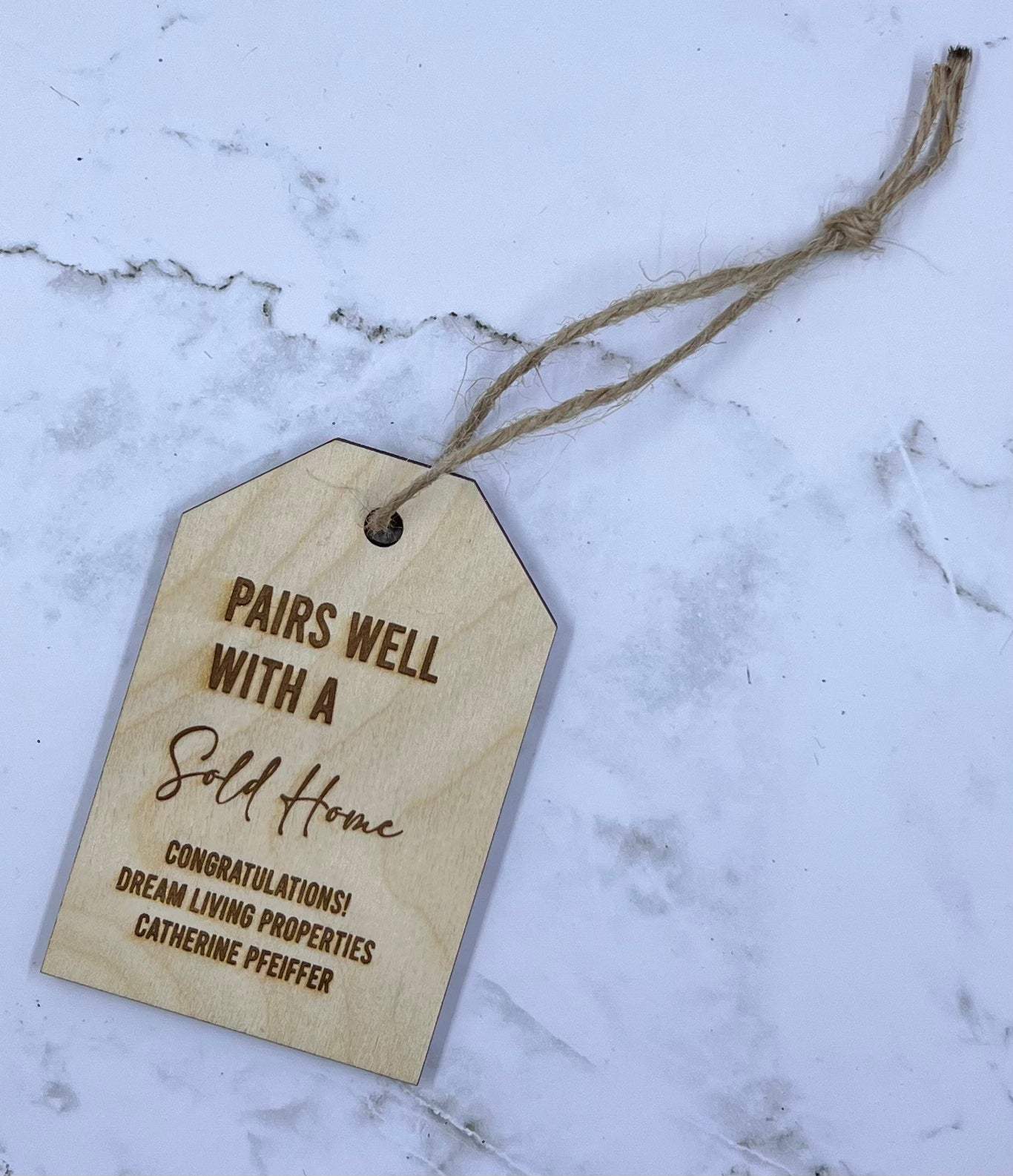 Pairs Well Wine Tag